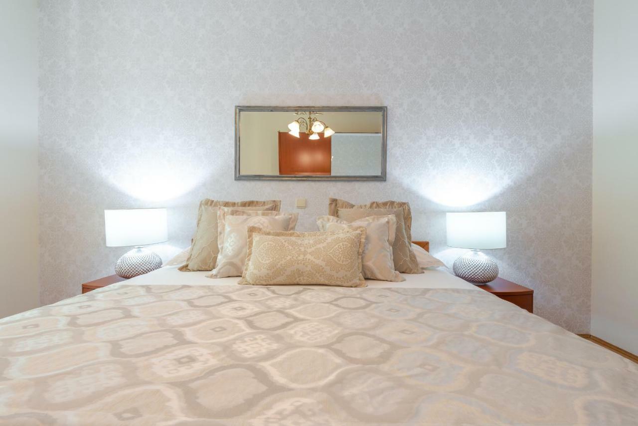 Superior Stunning Apartment Gravosa With A Free Parking Dubrovnik Exterior foto